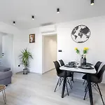 Nela Srebreno Apartamento *